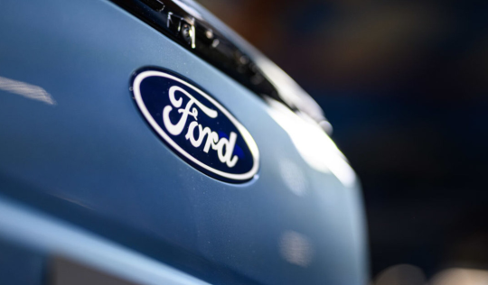 CEO Ford thừa nhận điểm yếu chí mạng gây "bão" triệu hồi gần đây