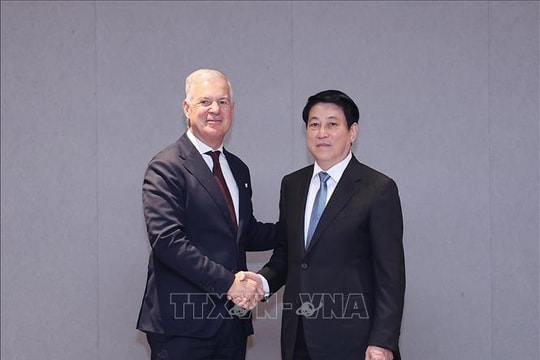 Chủ tịch nước Lương Cường tiếp Tổng Thư ký Phòng Thương mại Quốc tế