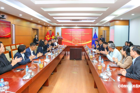 Liên đoàn nhà báo Thái Lan thăm và làm việc với Đài Tiếng nói Việt Nam