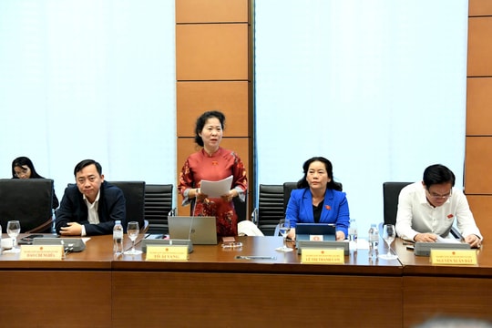 Cắt giảm thủ tục, đẩy mạnh phân cấp, phân quyền trong ký kết điều ước quốc tế