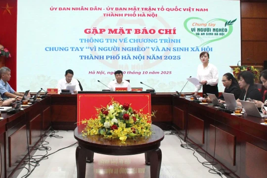 Hà Nội đặt mục tiêu không còn hộ cận nghèo trong năm 2025