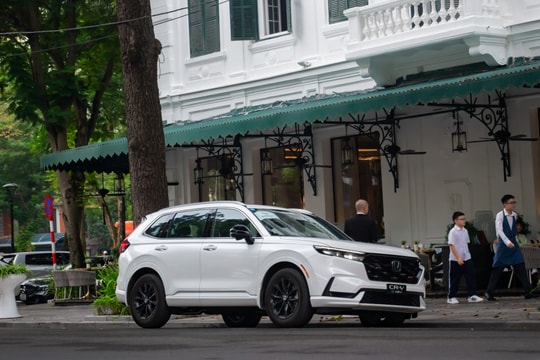 Xe hybrid Honda CR-V e:HEV sẽ lắp ráp trong nước từ năm 2026