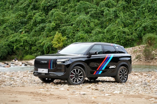 Phiên bản offroad Jaecoo J7 AWD mở bán tại Việt Nam