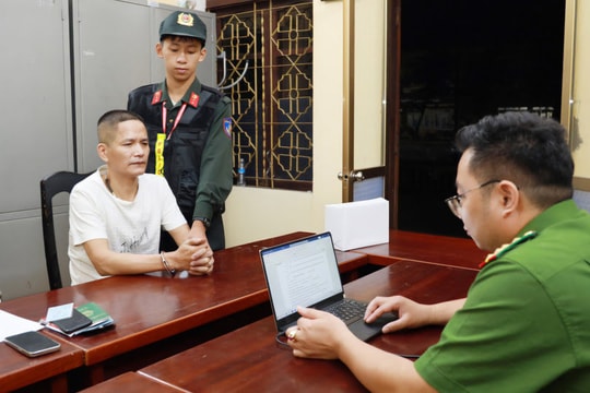 Khởi tố, bắt tạm giam đối tượng mua bán trái phép gần 2 bánh heroin