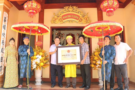 Khơi dậy giá trị di sản – Bồi đắp bản sắc văn hóa, con người Hà Tĩnh