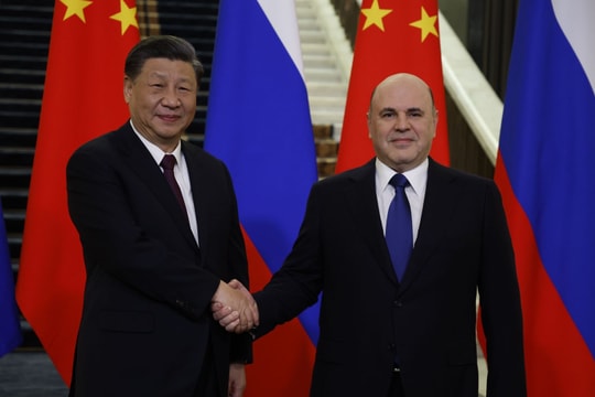Thủ tướng Nga Mikhail Mishustin công du tới Trung Quốc