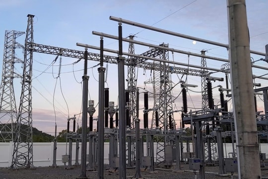 EVNSPC đóng điện đưa vào vận hành công trình Đường dây 110kV Tịnh Biên - Hà Tiên