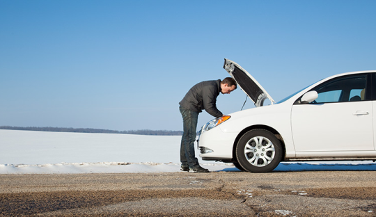 Khởi động xe không cần cáp: Tiện lợi nhưng tiềm ẩn rủi ro