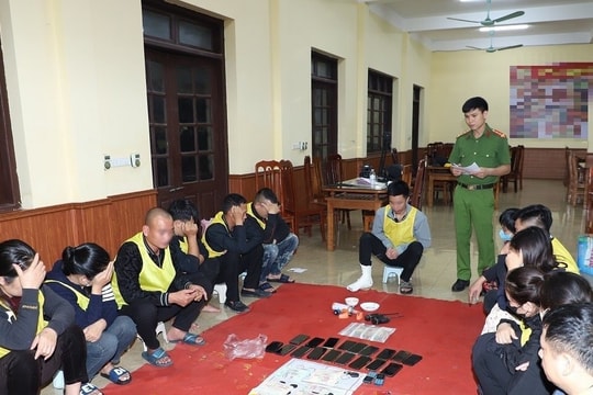 Ninh Bình: Triệt phá xới bạc có thủ đoạn tinh vi, bắt giữ 21 đối tượng