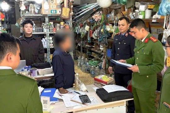 Cao Bằng: Bắt đối tượng buôn bán trái phép 19 hóa đơn trị giá 1,7 tỷ đồng