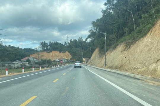 Lạng Sơn: Thanh toán khống nhiều hạng mục tại dự án cải tạo nền, mặt đường và công trình trên Quốc lộ 4A