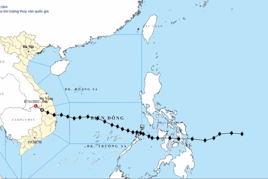 Huế và nhiều địa phương cho học sinh nghỉ học ngày 7/11 để ứng phó bão số 13