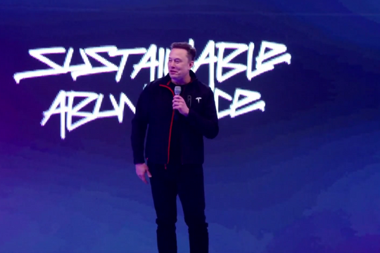 Với mức lương 'nghìn tỷ' vừa được phê duyệt, Elon Musk có thể mua gì?