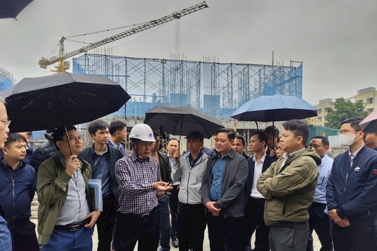 Hơn 200 cán bộ quản lý đô thị xã, phường Hà Nội được bồi dưỡng nghiệp vụ và kiến thức pháp luật về xây dựng, giao thông