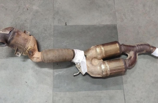 Xe không có bộ lọc khí thải có chạy được và hậu quả ra sao?