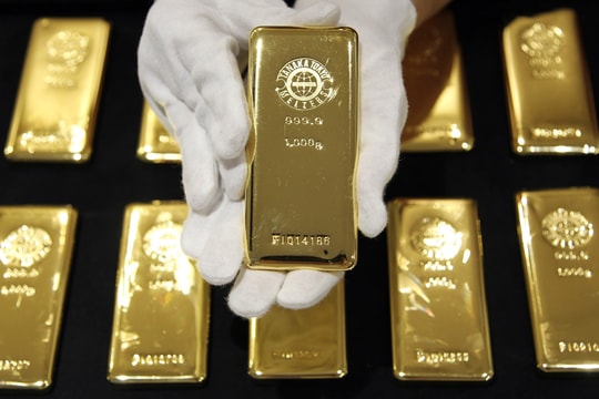 Giá vàng hôm nay 10/11/2025: Giá vàng SJC, giá vàng nhẫn, giá vàng thế giới