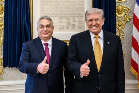 Mỹ miễn trừ Hungary khỏi lệnh trừng phạt dầu mỏ Nga