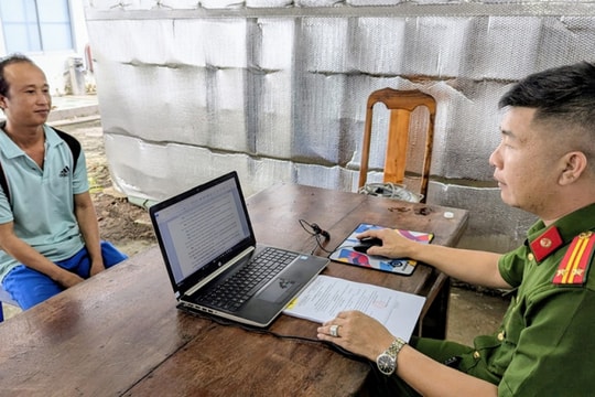 Tạm giữ hình sự người đàn ông hiếp dâm 2 cháu gái cùng xóm