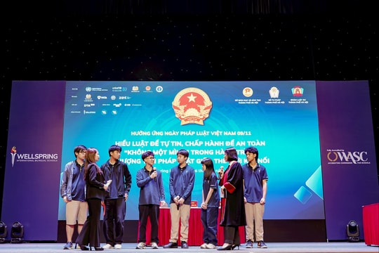 Phiên tòa giả định 'An toàn – an ninh mạng' đưa chiến dịch quốc gia vào học đường