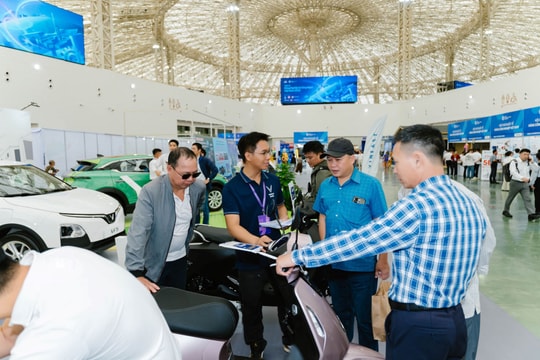 VinFast trở thành tâm điểm tại Tuần lễ Công nghiệp và Công nghệ Việt Nam 2025