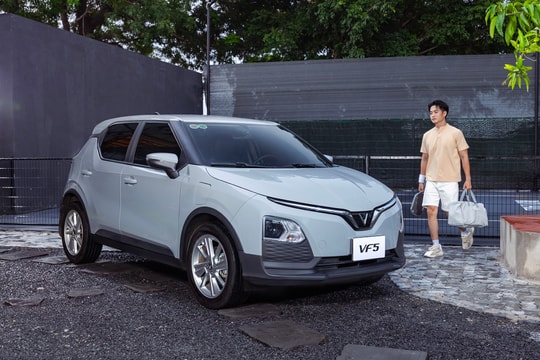 VinFast lập thêm kỷ lục mới với hơn 20.000 ô tô điện bán ra thị trường