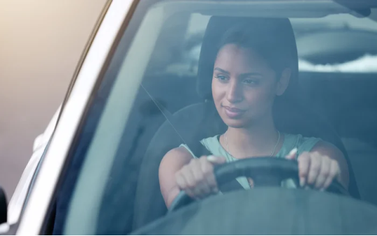 Gương cầu lồi có thực sự hiệu quả trong việc báo điểm mù ô tô?