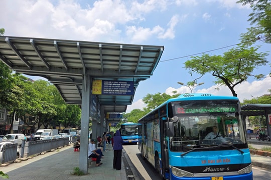 Hà Nội sẽ phát triển tuyến buýt trên nền BRT và đường sắt đô thị, tăng sức hút với vận tải công cộng