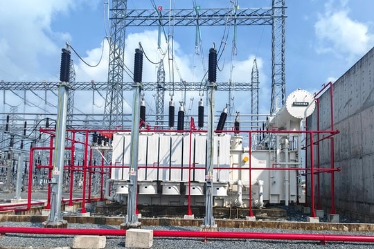 Đóng điện thành công máy biến áp 220kV - 250MVA tại Trạm biến áp 500kV Đức Hòa