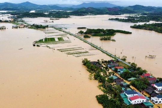 Từ Hà Tĩnh đến Khánh Hòa: Sẵn sàng ứng phó với tình huống bị cô lập, chia cắt nhiều ngày do ngập lụt