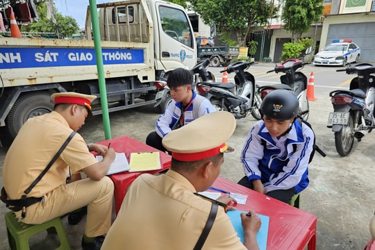 Ninh Bình: Phát hiện, xử lý gần 500 trường hợp học sinh vi phạm trật tự an toàn giao thông trong 1 tuần