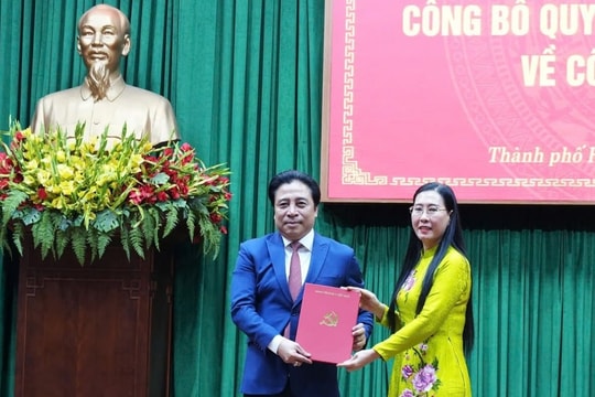 Chủ tịch UBND tỉnh Khánh Hòa Nguyễn Khắc Toàn làm Phó Bí thư Thành ủy Huế