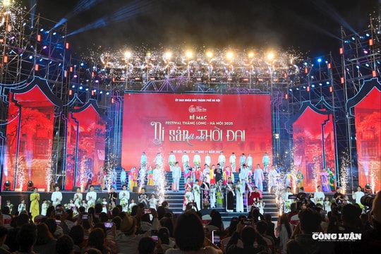 Festival Thăng Long - Hà Nội 2025 thu hút hơn 200 nghìn lượt khách tham quan
