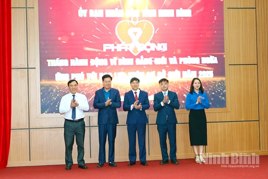 Ninh Bình: Đẩy mạnh giải pháp bảo vệ phụ nữ và trẻ em trên môi trường số