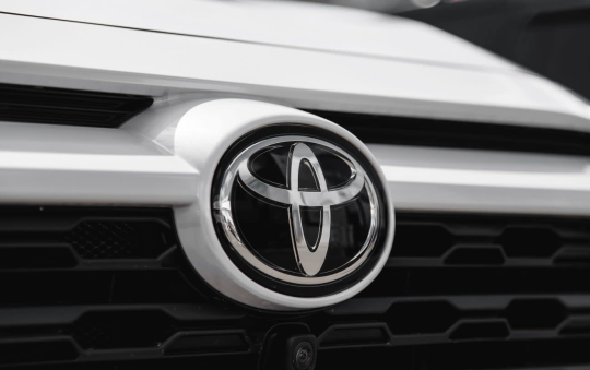 Toyota thay đổi chiến lược, kéo dài vòng đời xe lên 9 năm