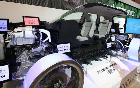 Xe hybrid có thật sự bền hơn xe chạy xăng truyền thống?