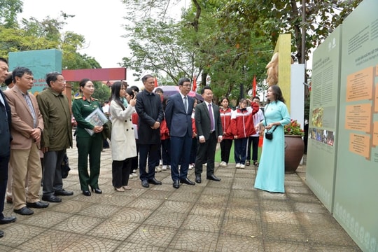 Triển lãm về các di sản văn hóa phi vật thể Cổ Loa