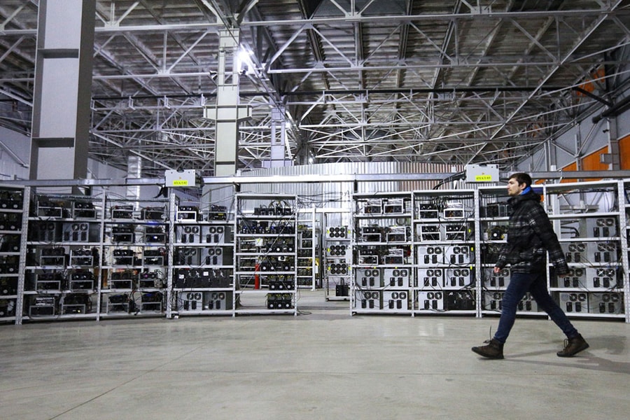 Nga trở thành nước khai thác tiền điện tử lớn thứ 2 thế giới