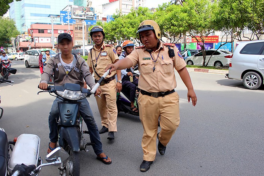 CSGT TP. HCM tập trung lực lượng tại các khu vực phức tạp về an toàn giao thông