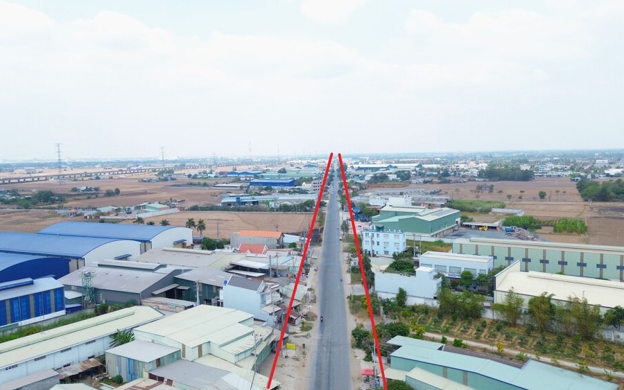 Long An: Dự án giao thông gần 1.000 tỷ có nguy cơ chậm tiến độ do vướng mắc giải phóng mặt bằng