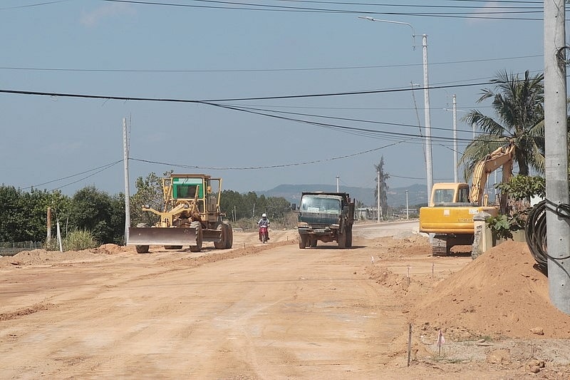 Bình Định: Hủy thầu gói thầu xây dựng tuyến đường liên huyện trị giá hơn 110 tỷ đồng do nhà thầu bị đánh trượt