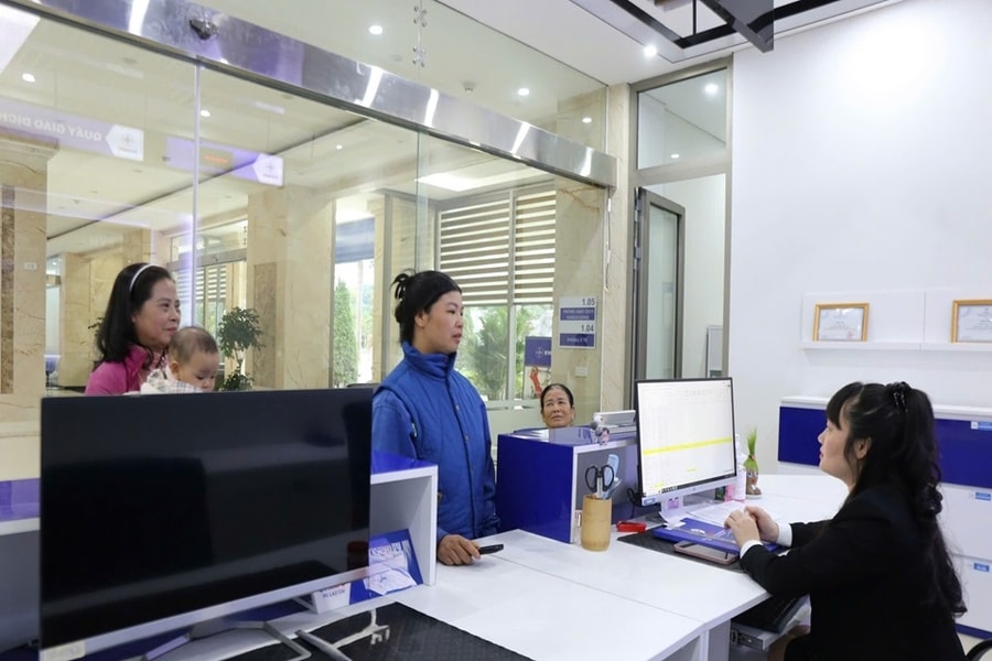 Lào Cai: Mạo danh nhân viên điện lực lừa đảo thu tiền điện