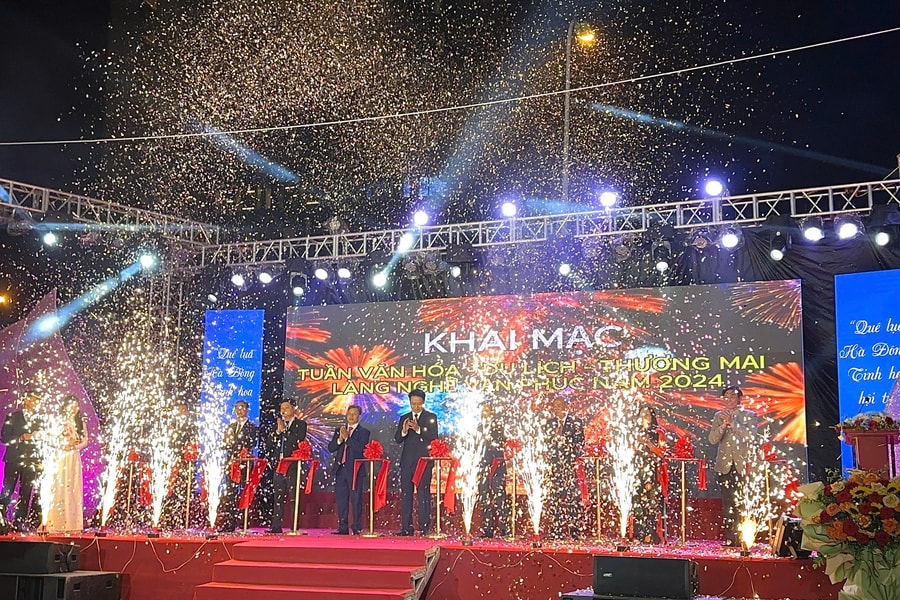 Nhiều hoạt động thú vị tại Tuần Văn hoá - Du lịch - Thương mại làng nghề Vạn Phúc 2024