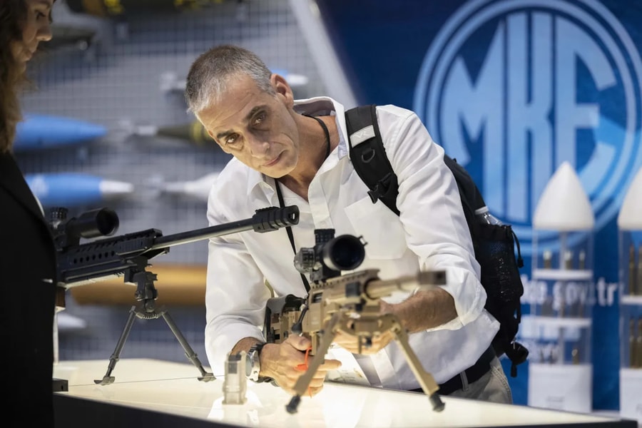 Doanh thu vũ khí toàn cầu đạt kỷ lục 632 tỷ USD do chiến tranh và căng thẳng địa chính trị