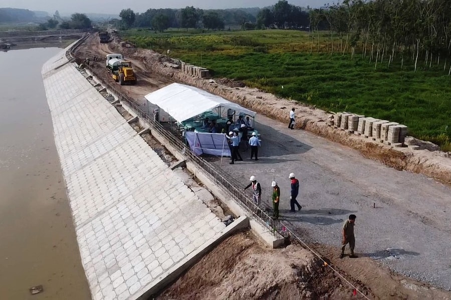 Bình Dương: Mở thầu hai gói thầu trị giá gần 600 tỷ đồng thuộc dự án nạo vét, gia cố suối Cái
