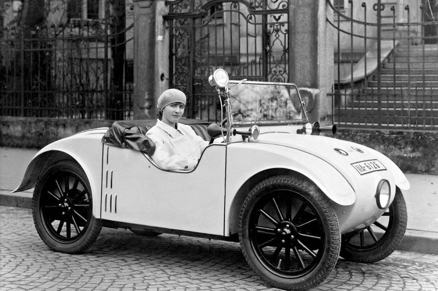 Từ khi nào những chiếc ô tô cổ điển biến mất?