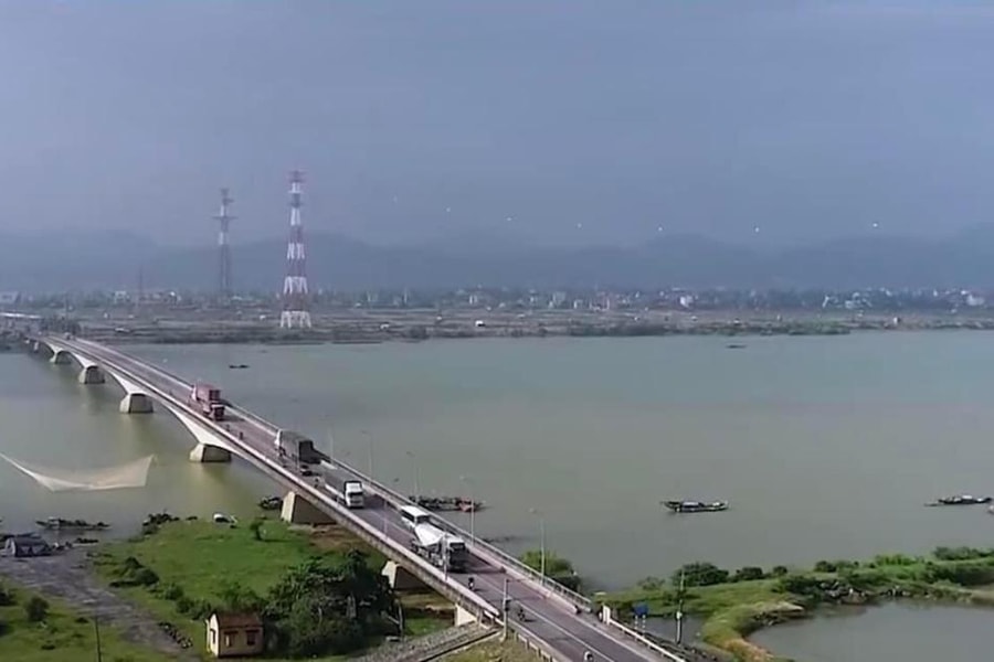 Hai nhà thầu cạnh tranh gói thầu gần 350 tỷ thuộc dự án nâng cấp, mở rộng cầu và hầm trên Quốc lộ 1