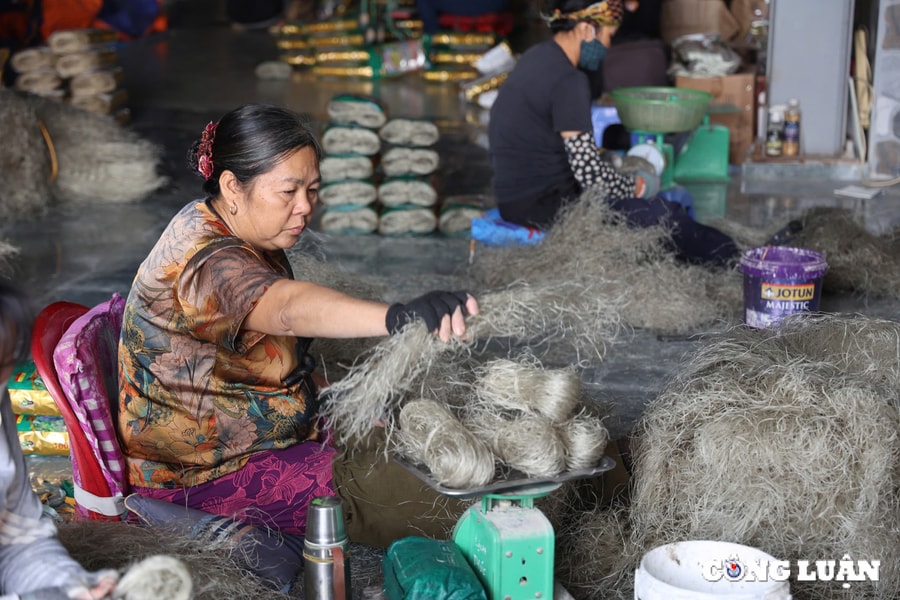 Hà Nội: Dân làng So tất bật sản xuất miến phục vụ dịp Tết 2025