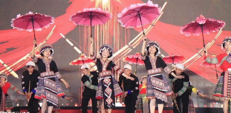 Mù Cang Chải khai mạc Festival Khèn Mông và lễ hội hoa tớ dày năm 2024