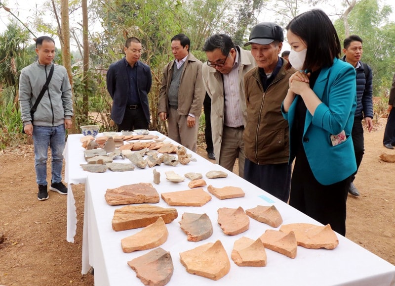 Phát hiện gần 1.300 di vật khảo cổ tại chùa Hoành Mô ở Bắc Giang