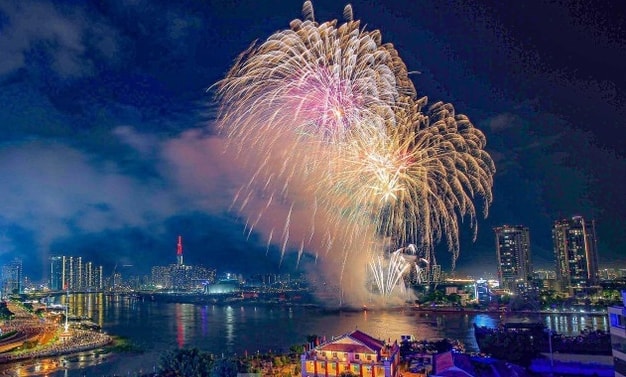 TP HCM cấm 20 tuyến đường khu trung tâm để phục vụ bắn pháo hoa